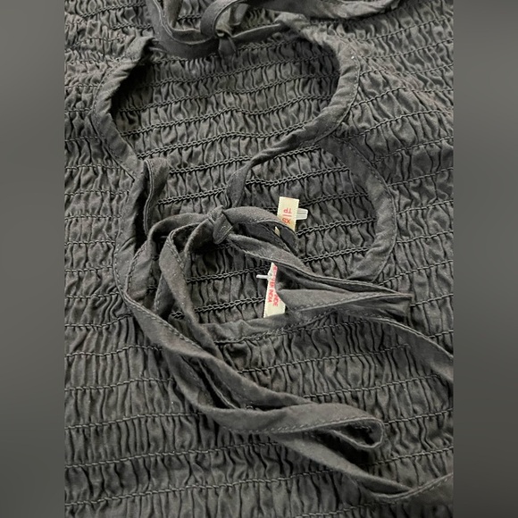 *NWOT* Free People Iyla Smocked Mini in Black - Picture 5 of 5